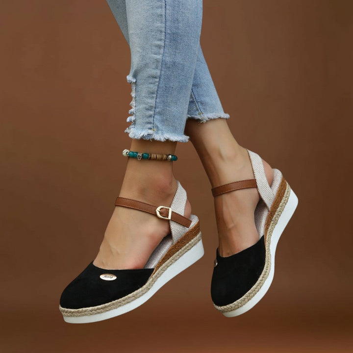 Annamira - Elegáns és Kényelmes Ortopéd Szandálok