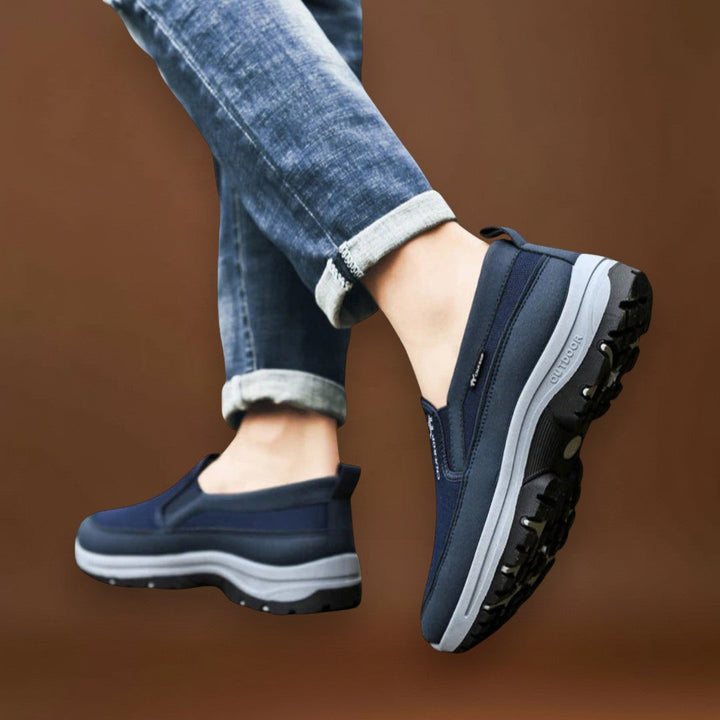 Gáldor - Ortopédiai Túrázó Cipők