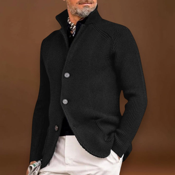 Nagyó - Klasszikus Gombos Kötött Kardigán