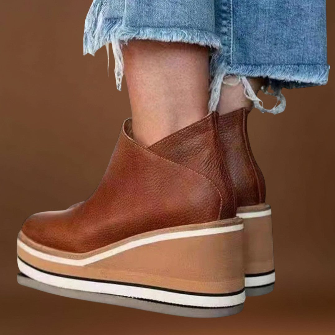 Emica – Luxus Bőr Csizmák