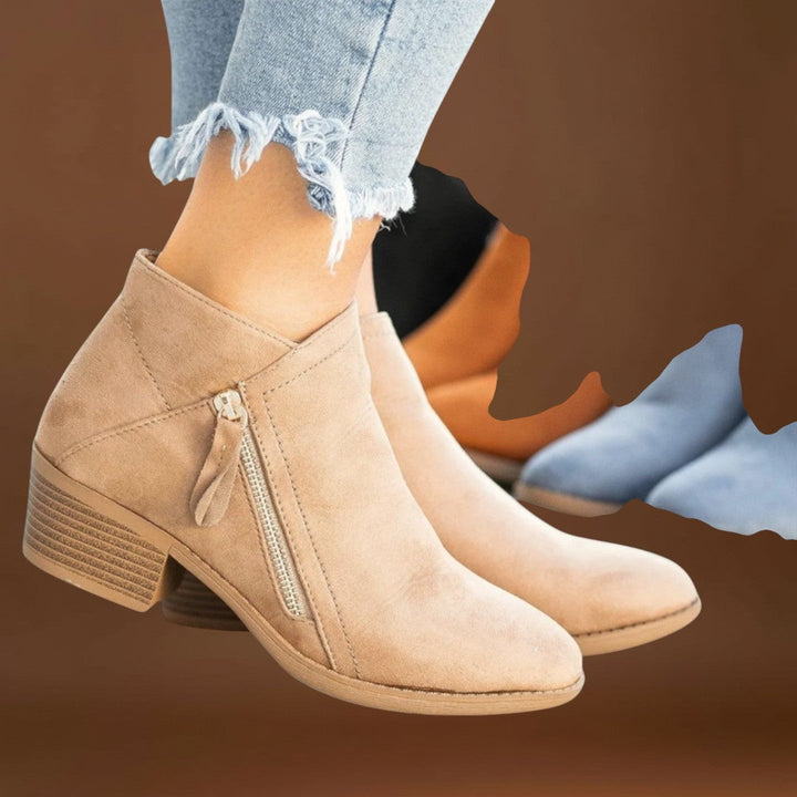 Daya - Széles sarkú velúr csizma