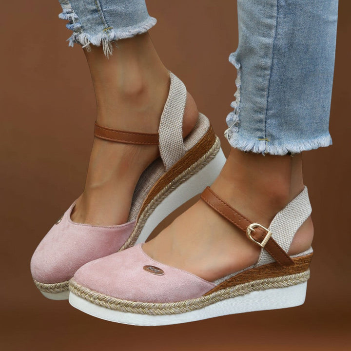 Izlenda - Elegáns és Kényelmes Ortopéd Szandálok