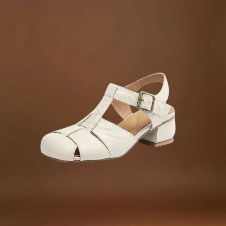 Hógolyó - Elegáns bőr szandálok