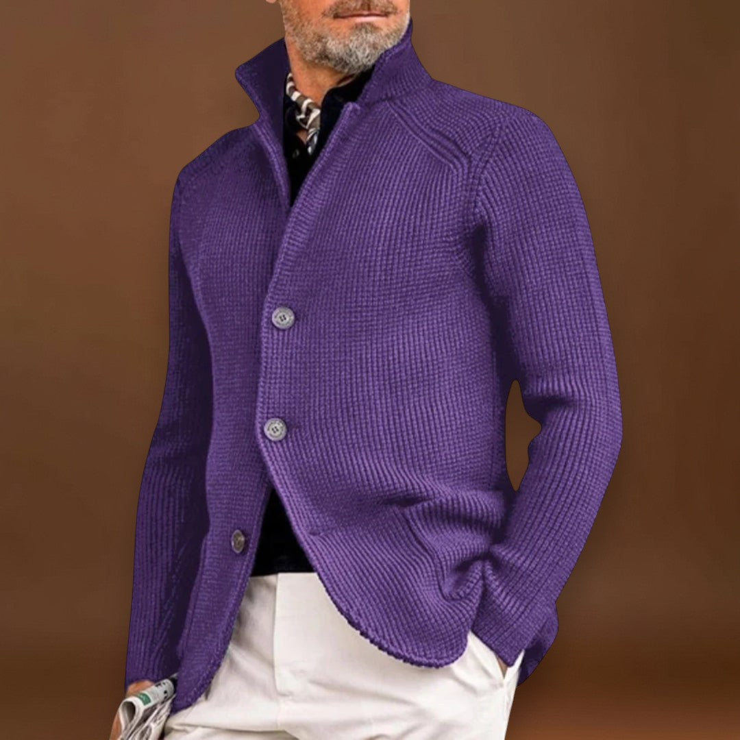 Nagyó - Klasszikus Gombos Kötött Kardigán