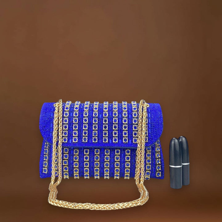 Bertina - Elegáns válltáska lánccal és színes gyémántokkal