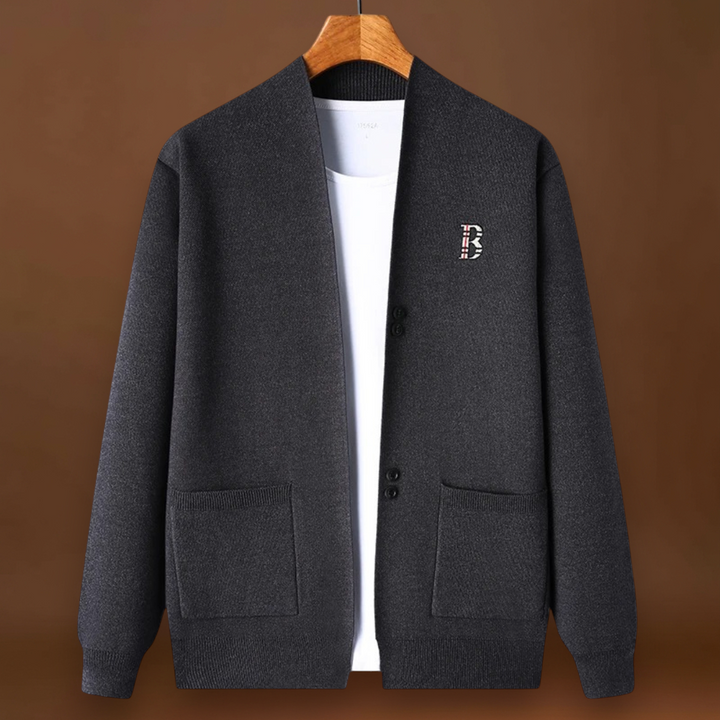 József - Rugalmas Illeszkedésű Bordás Kötött Kardigán