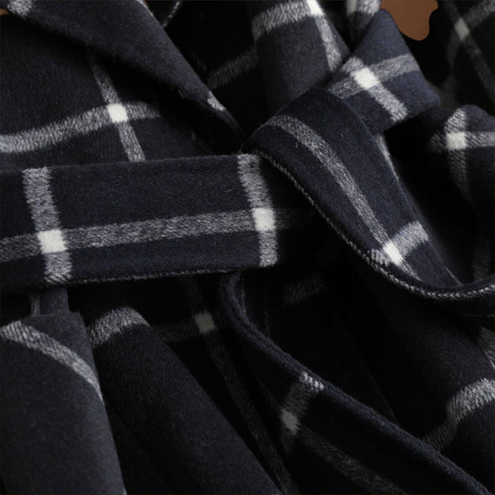 Valeria | Elegáns Kockás Gyapjú Kabát