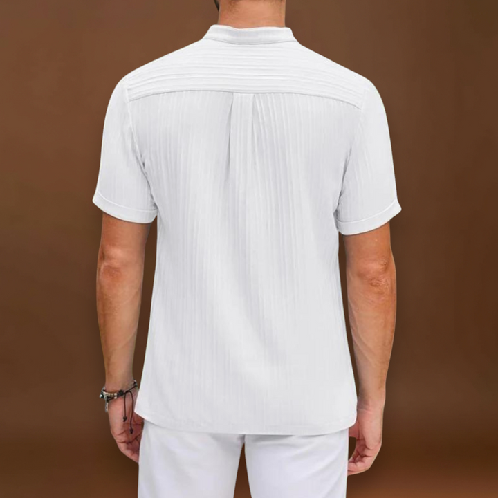 Jaks - Rövid Gombos Placket és Rugalmas Forma