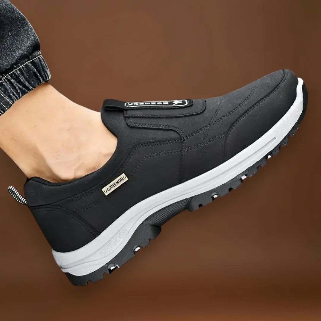 Bálván - Poliészter és Ütéselnyelés Kombinációja