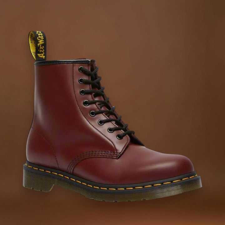 Gyelván - Elegáns és klasszikus cipők fűzőkkel