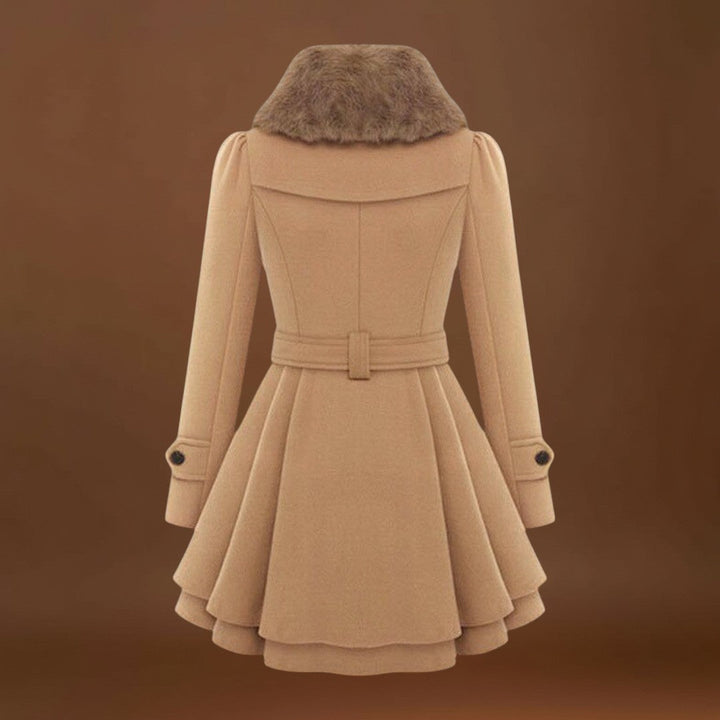 Kirilla - Elegáns Kabát Műszőrme Gallérral