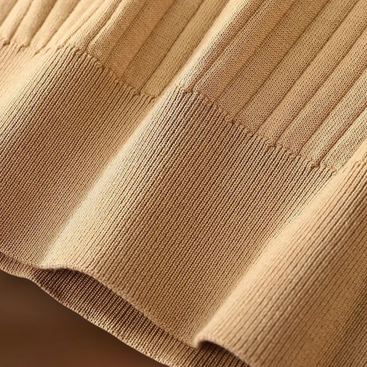 Jaskó - Ráncolt gallérral és jól definiált fazonnal