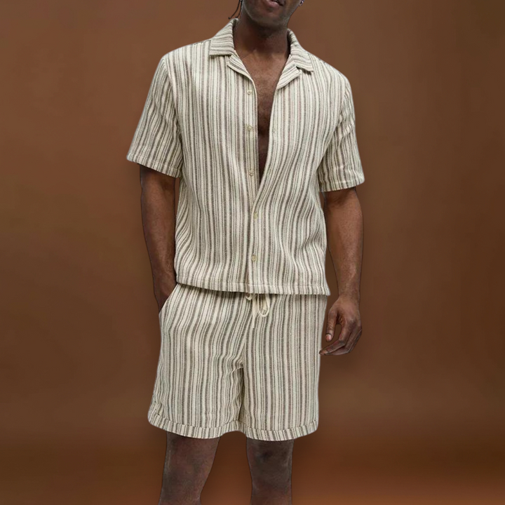 Polo Szett – Texturált Anyag és Lélegző Kényelem