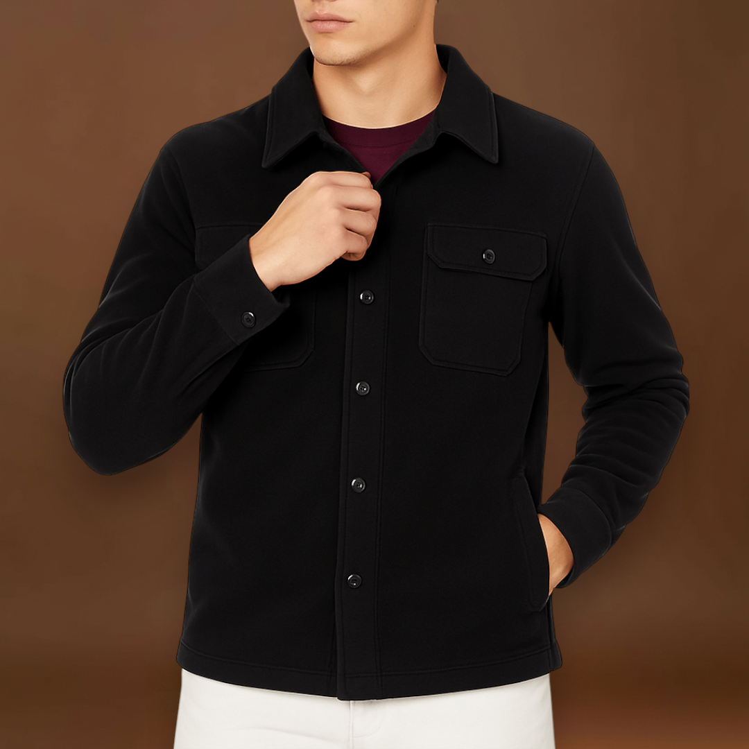 Tekus - Süllyesztett gallér és testhezálló szabás