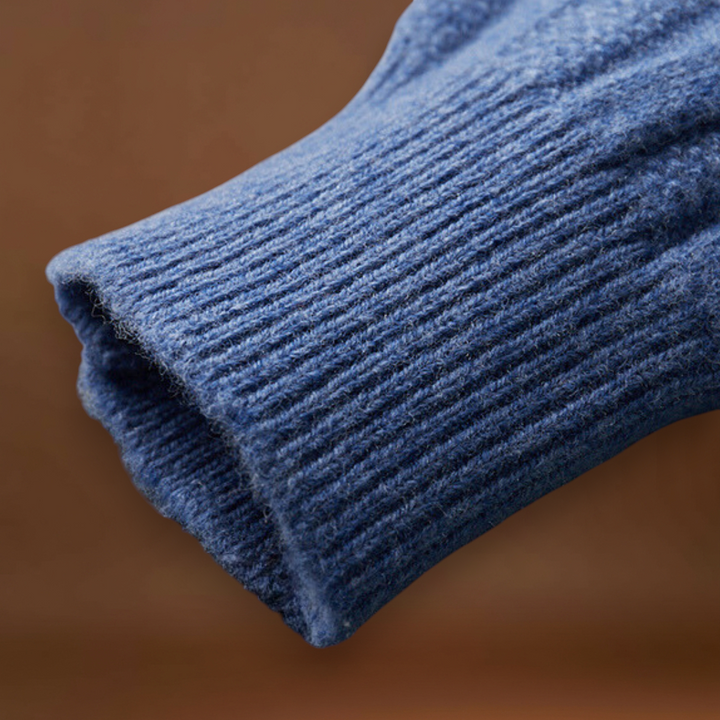 Oszkár - Strukturált gallérral rendelkező pulóver bordás mandzsettával