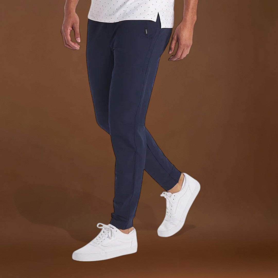 Bán – Rugalmas Kevert Anyag Slim Szabással és Rugalmas Formával