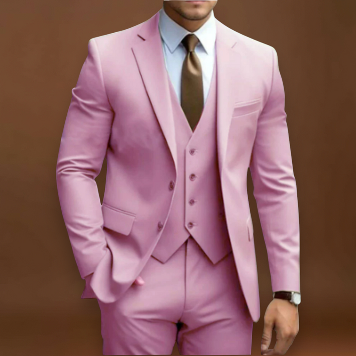 Álpert - Strukturált Hátú, Puha Vállú Öltöny Réteges Kivitelben