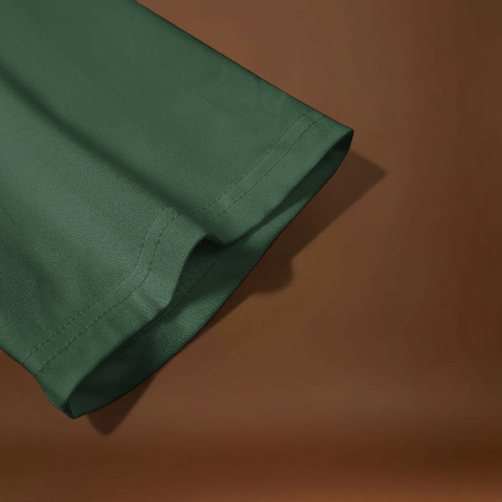 Gerzson – Normál Vágás Poliészter Keverékből és Puha Nyakkivágással