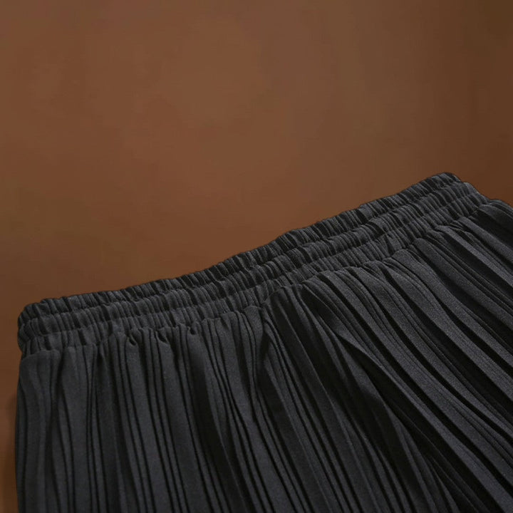 Barót - Plisszírozott Elülső Rész és Lazább Kivágás a Könnyű Mozgásért