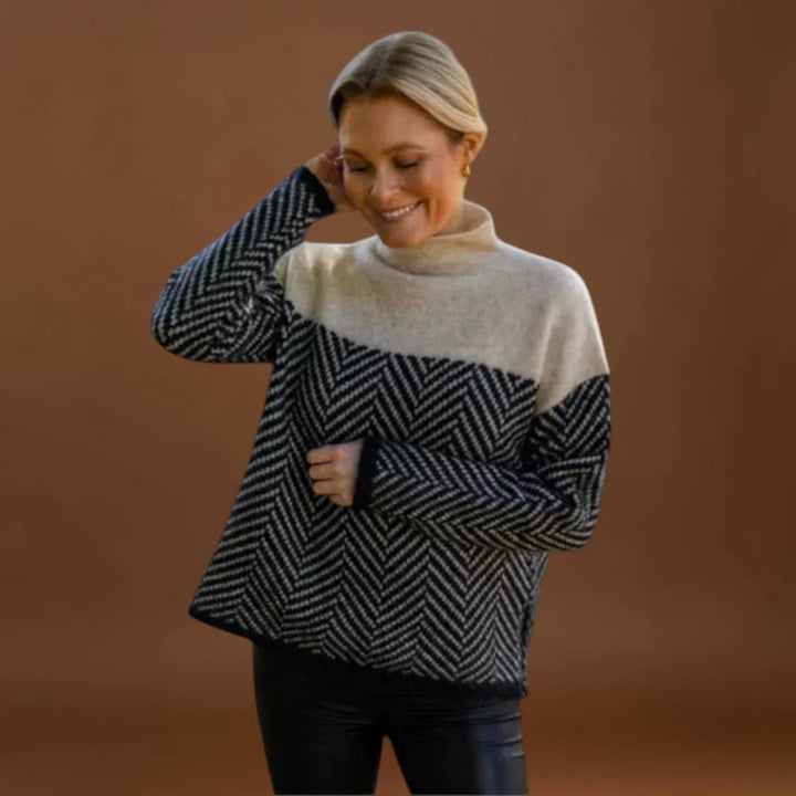 Arisa - Magas Nyakú Puha Pulóver