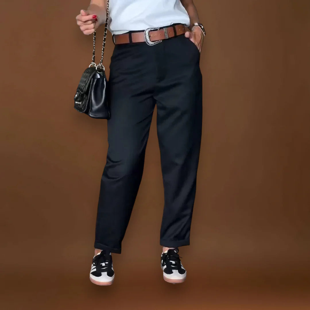 Eszmeralda - ELEGÁNS, ALAKFORMÁLÓ NADRÁG CSÍKOKKAL