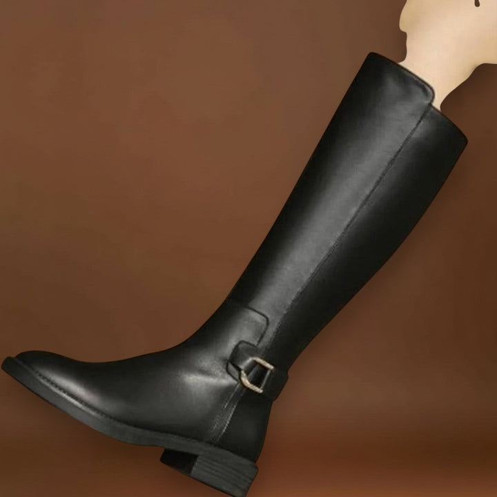 Dzsesszzi – Női csizmák térdig érő