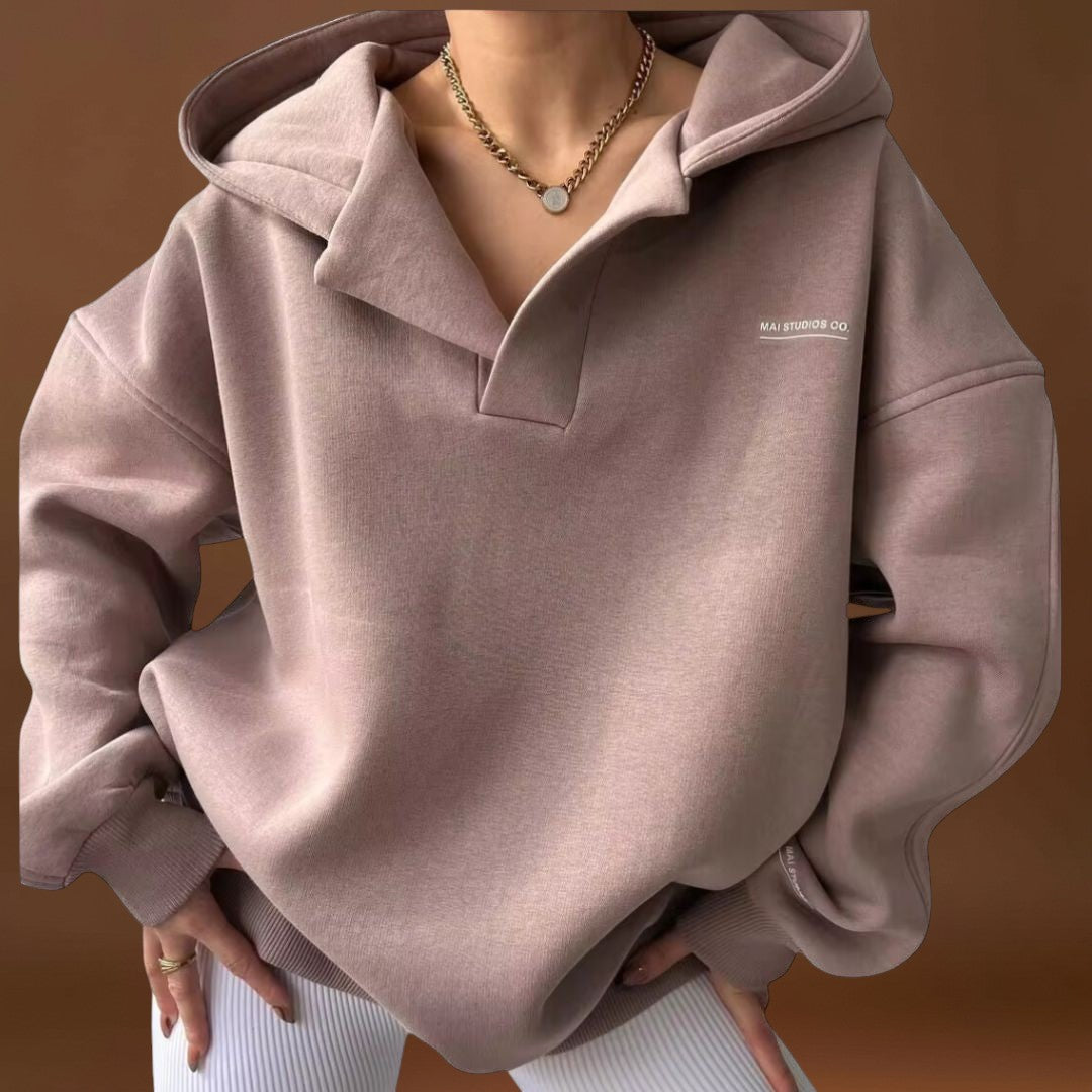 Bettina - Elegáns kapucnis pulóver