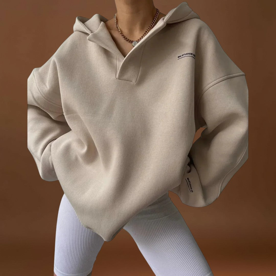 Bettina - Elegáns kapucnis pulóver