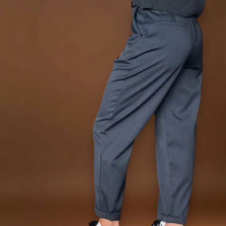 Eszmeralda - ELEGÁNS, ALAKFORMÁLÓ NADRÁG CSÍKOKKAL